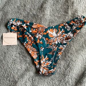NWT Kulani Kinis bottoms